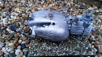 Motor Pionýr 50/05 - 5