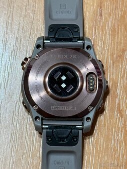 Prodám Garmin Fenix 7s sapphire solar - 5