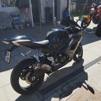 Suzuki GSX-R 1000 k5 - 5