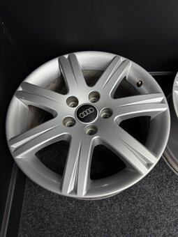 Alu AUDI 5x112 16” 4F0071496666 - 5