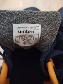 Sálovky Umbro velikost 30 - 5