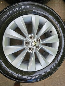ALU kola letní Škoda 5x100 Kamiq R16 Castor - 5