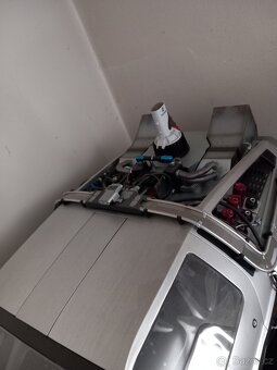 Hot toys delorean BTTF2 - 5