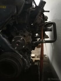 Prodám dily na Nissan Navara - 5