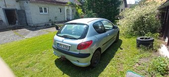 PEUGEOT 206  1.1 HFX 2003 - 5