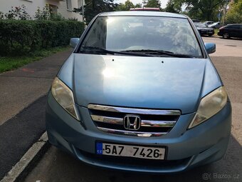 Honda FR-V - 5