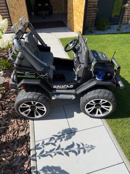 Elektrické autíčko Pegperego Gaucho super 24V 680W - 5