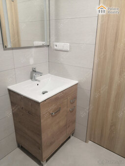 Prostorný byt 3+1 s lodžií - Náchod, ul. Bílá - 5