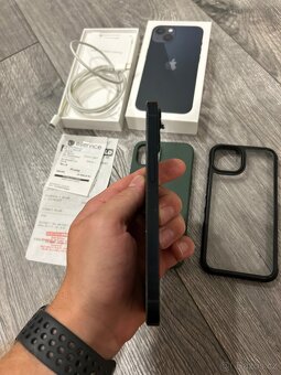 Apple iPhone 13 256GB - 5