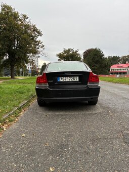 Volvo S60 2.4i (103 kW) – bez koroze, nová STK, motoricky vý - 5