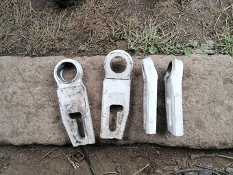 Prodám samojistící rychlo upínací háky cbm - 5