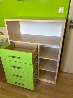 Kvalitní ručně vyrobená komoda - 5