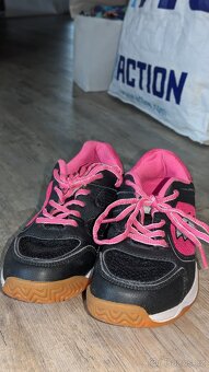 Dívčí boty v 36 - 5