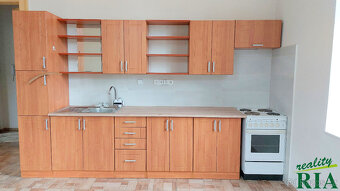 Hrubý Jeseník 8km od Nymburka byt 2+1, zahrada - 5