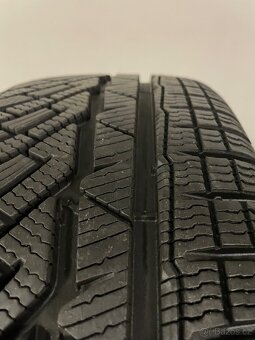 Original zimni alu kola Mercedes C r18 W205 S205 98% - 5