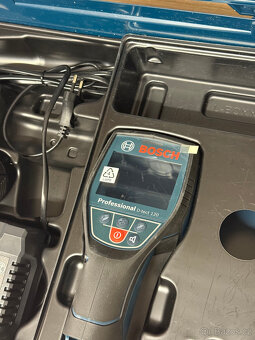 NOVÝ detektor Bosch Professional D-TECT 120 - 5