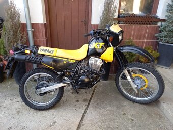 Yamaha XT 350 - 5