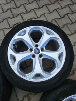 Originální Ford 5x108 letní 235/45/18 - 5