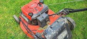 Sekačka se startováním a velmi silným motorem - 5