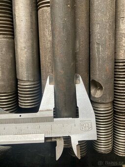 upínky - kameny - šrouby - 5