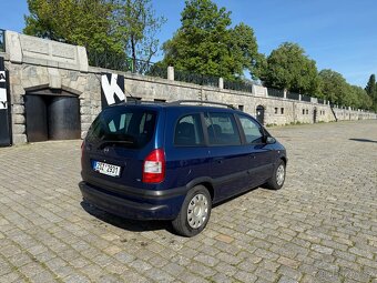 Opel Zafira 1.8 i - 7 míst - 5