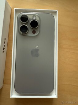 iPhone 15Pro, jako nový, záruka 10/2025, baterie 89% - 5
