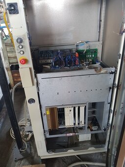 Průmyslový svářecí robot ABB IRB 2400/10 M94A - 5