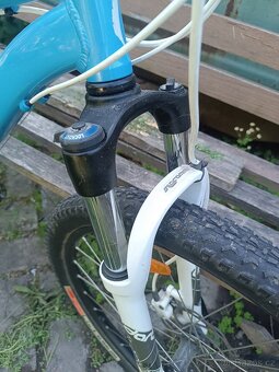Dámské kolo Specialized Myčka Elite minimálně pouzite - 5