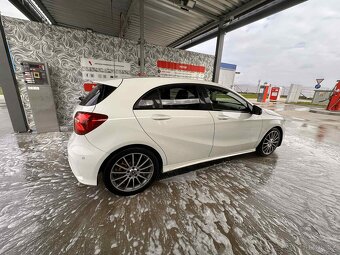 Mercedes A180 AMG - 5