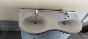 Dvojumyvadlo i s bateriemi plně funkční - 5