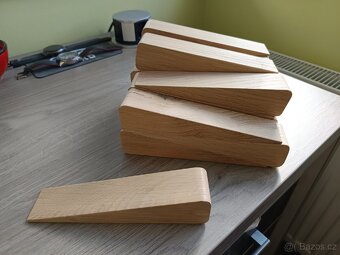 Prodám medaile, klinky, dřevo,dub, překližka, závody,sport - 5