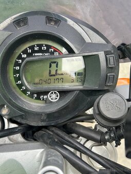 Yamaha fz6 - 5