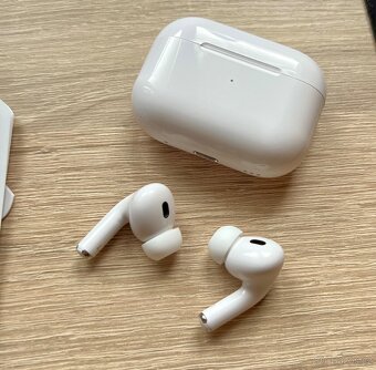 Apple AirPods Pro (2.generace)2022 MagSafe pouzdro s USB C. - 5