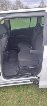MAZDA 5 1.8 benzín 85kW r.v. 2013 / 7míst - 5