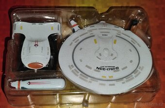 F-Toys Enterprise NCC1701D - 5
