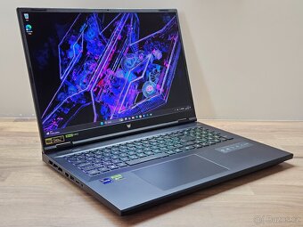 18"_PREDATOR HELIOS 18_i9-14900HX_32GB_3000GB_RTX 4070 8GB - 5