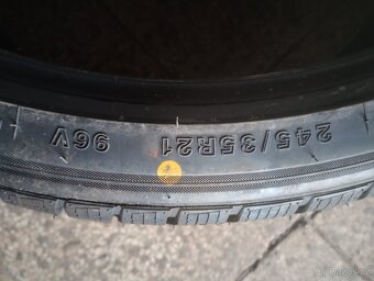 Zimní pneu 245/35 r21 - 5