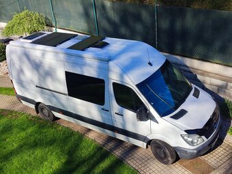 Prodám obytnou dodávku Sprinter - 5