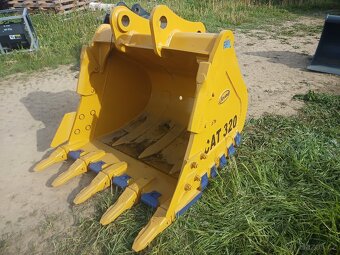 Těžební lžíce 20-26t - 5