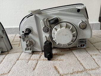 Světla na Hyundai Atos Prime - 5