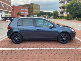 Volkswagen Golf VI 2.0 TDI (2009) - 5