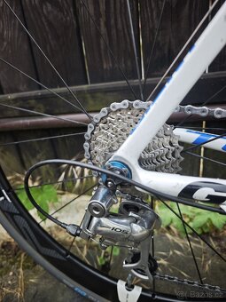 Prodám karbonové kolo Giant advanced TCR - 5