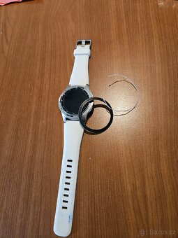 Samsung Galaxy Watch - 5