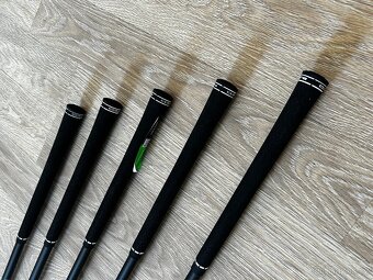 Set nových golfových holí Cobra Air-X2 6-PW RH - 5