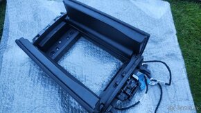 GLE W167 - laktova opierka Corolla XII E21 - samolepky dvere - 5