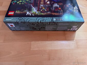 LEGO IDEAS 21325 Středověká kovárna - 5