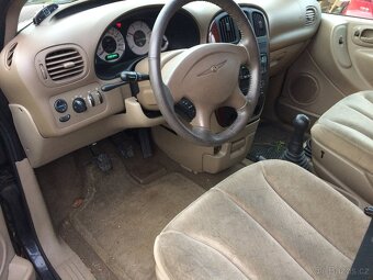 Chrysler Voyager 2.5CRD - 5