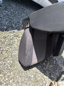 Mercedes Benz sprinter 906 sedačky - 5