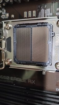 GIGABYTE B650 EAGLE AX - 5