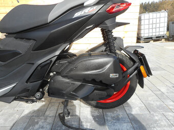 APRILIA SR 200 GT - 5